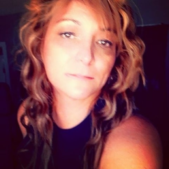 Meet your Posher, Lori - Picture 1 of 1